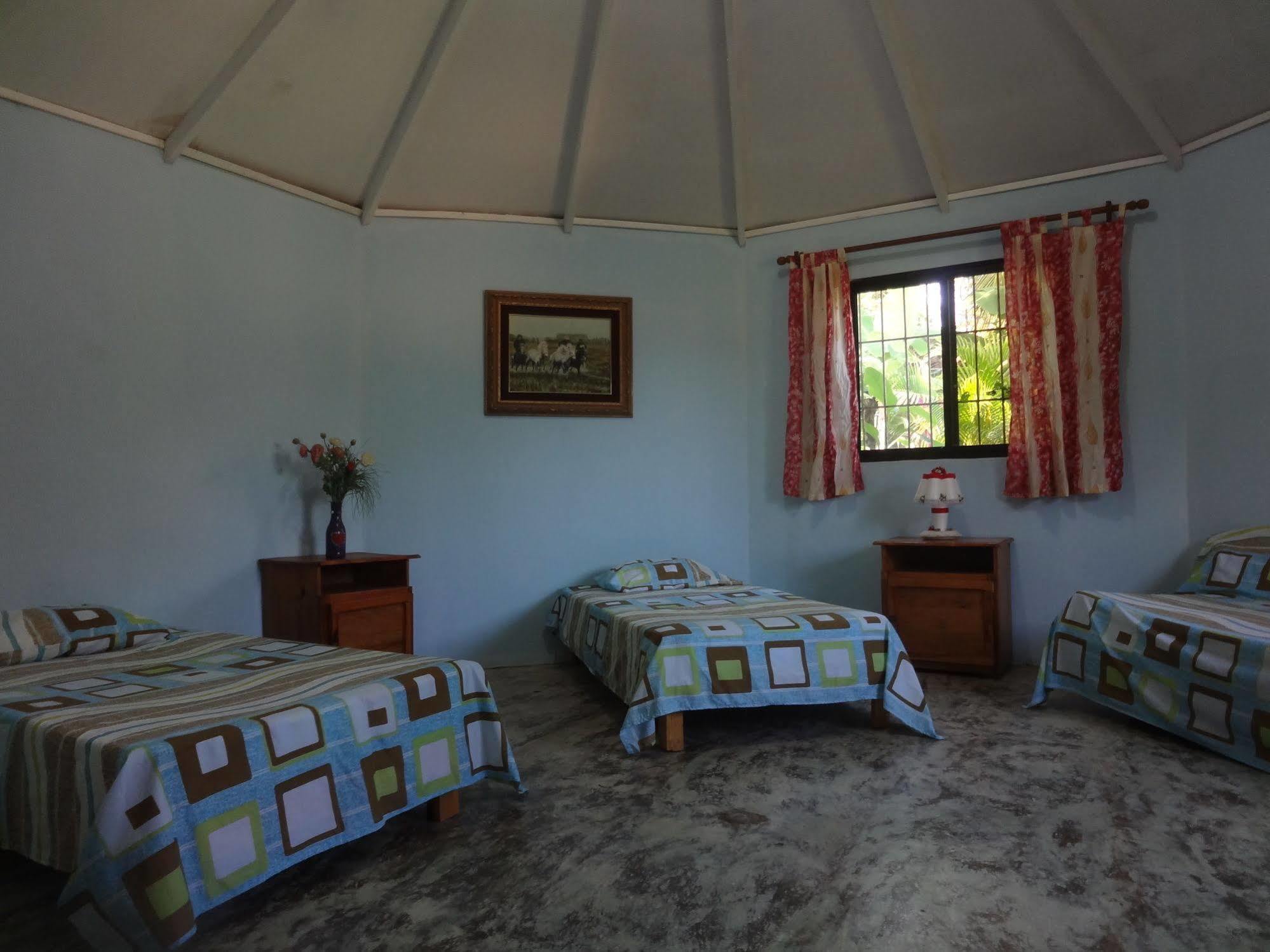 Gipsy Ranch Rooms Cabarete Bagian luar foto